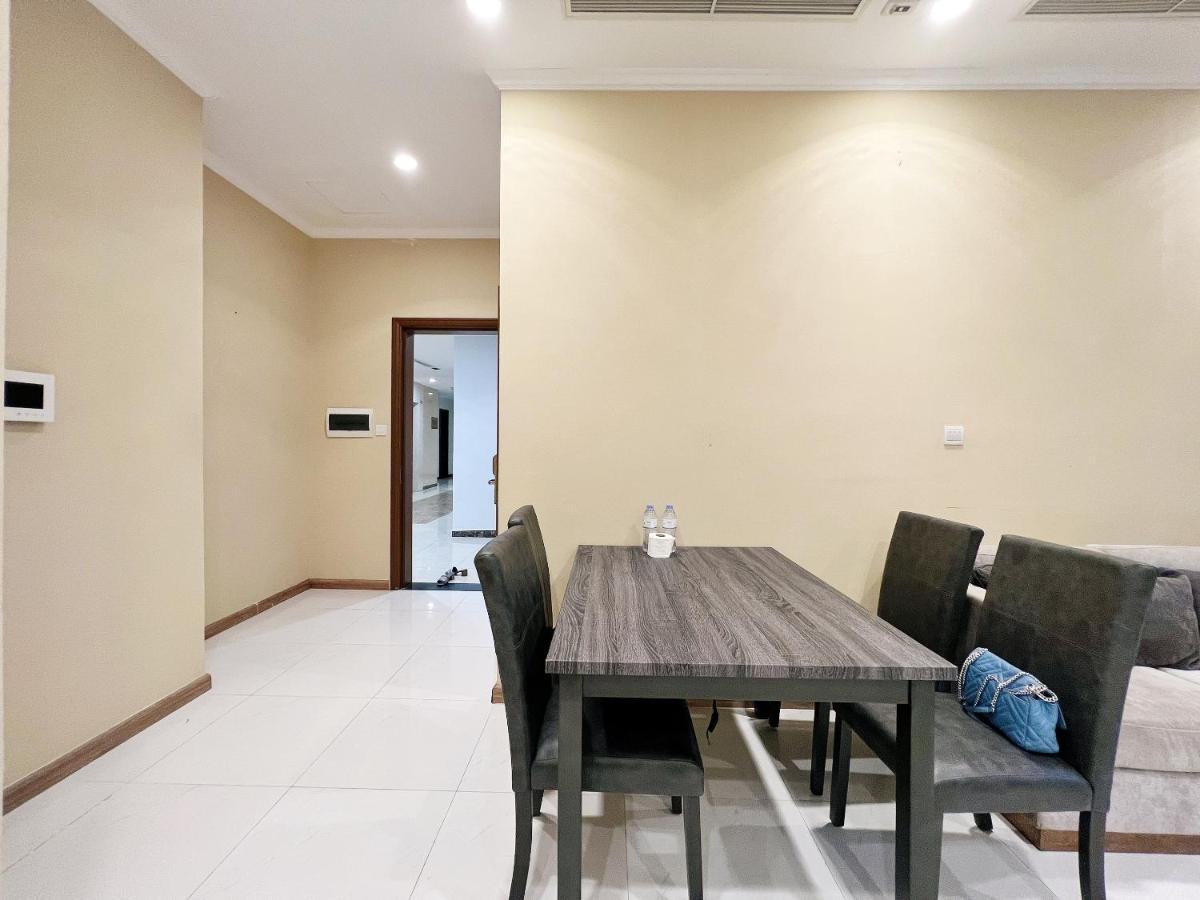 Vinhomes Landmark 81 - Luxstay Condotel Ho Chi Minh City Exterior photo