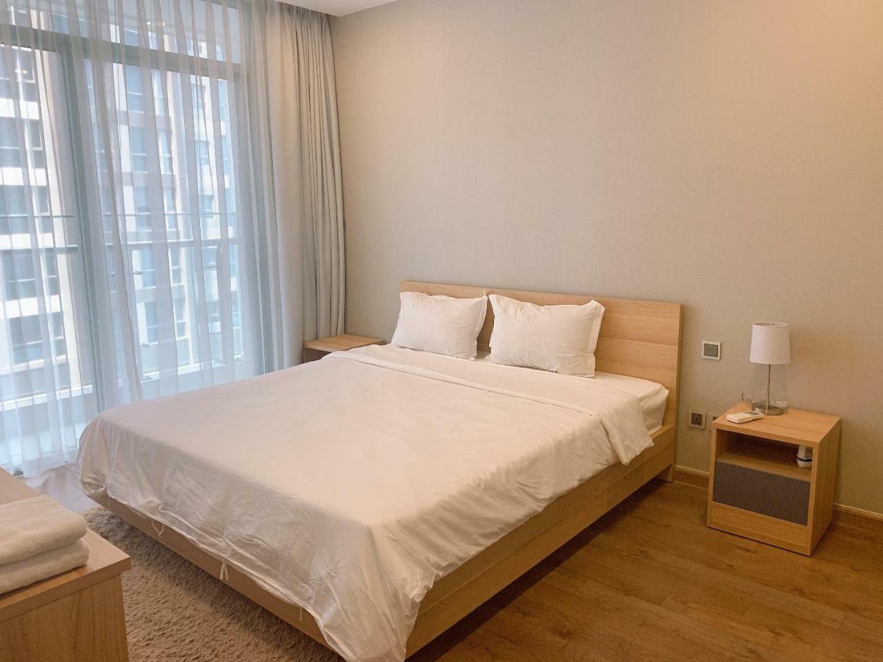 Vinhomes Landmark 81 - Luxstay Condotel Ho Chi Minh City Exterior photo
